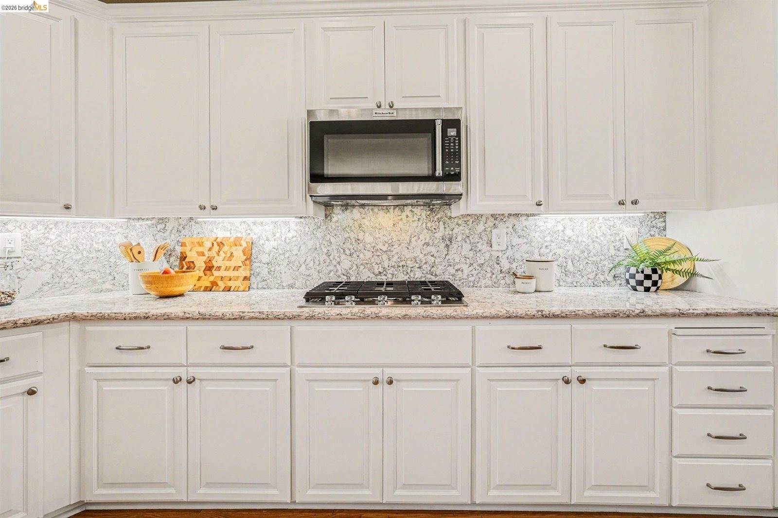 117 Lees Place, Martinez, CA 94553