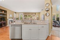 117 Lees Place, Martinez, CA 94553