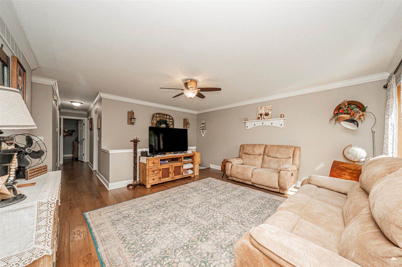 403 Hickory Street, Wakefield, KS 67487