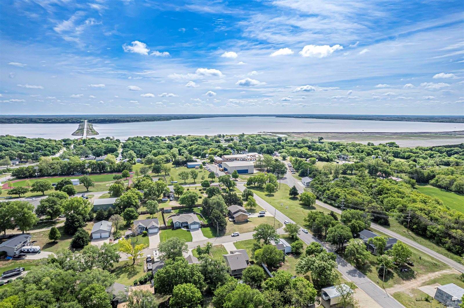 403 Hickory Street, Wakefield, KS 67487