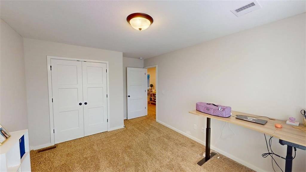 5612 NW 96th Street, Kansas City, MO 64154