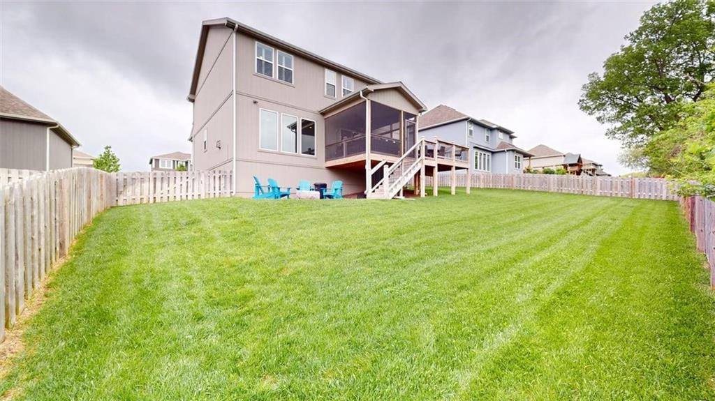 5612 NW 96th Street, Kansas City, MO 64154