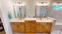 5612 NW 96th Street, Kansas City, MO 64154