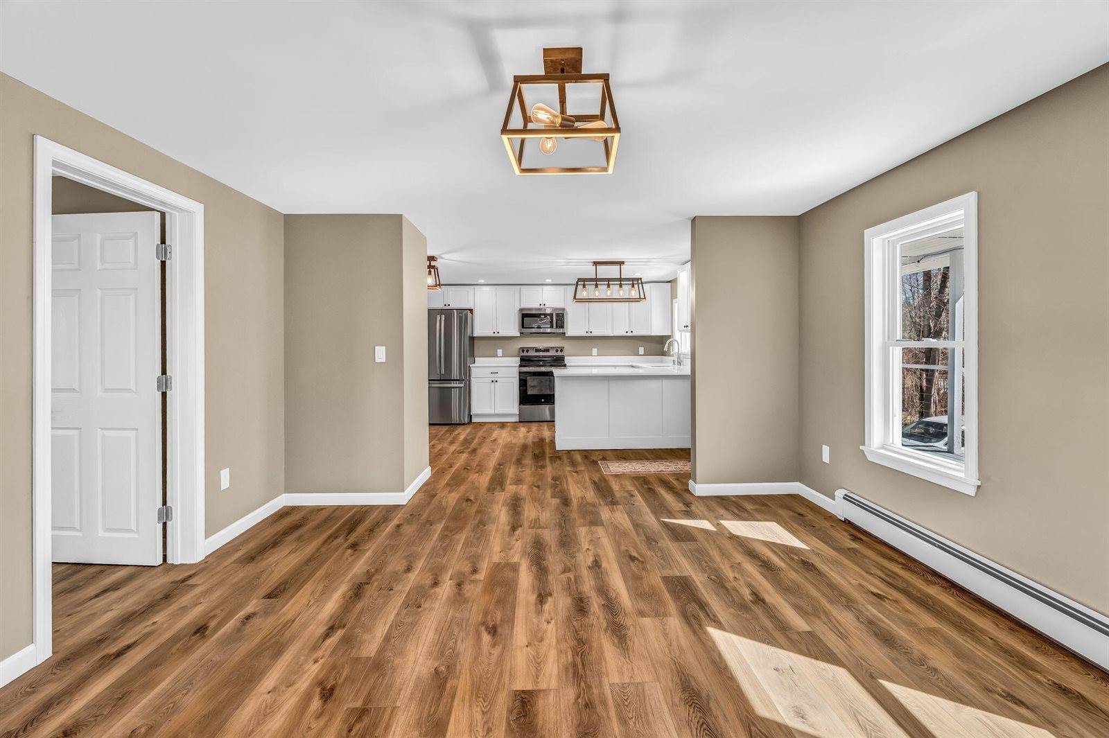 180 Lawrence Street, Dover-Foxcroft, ME 04426