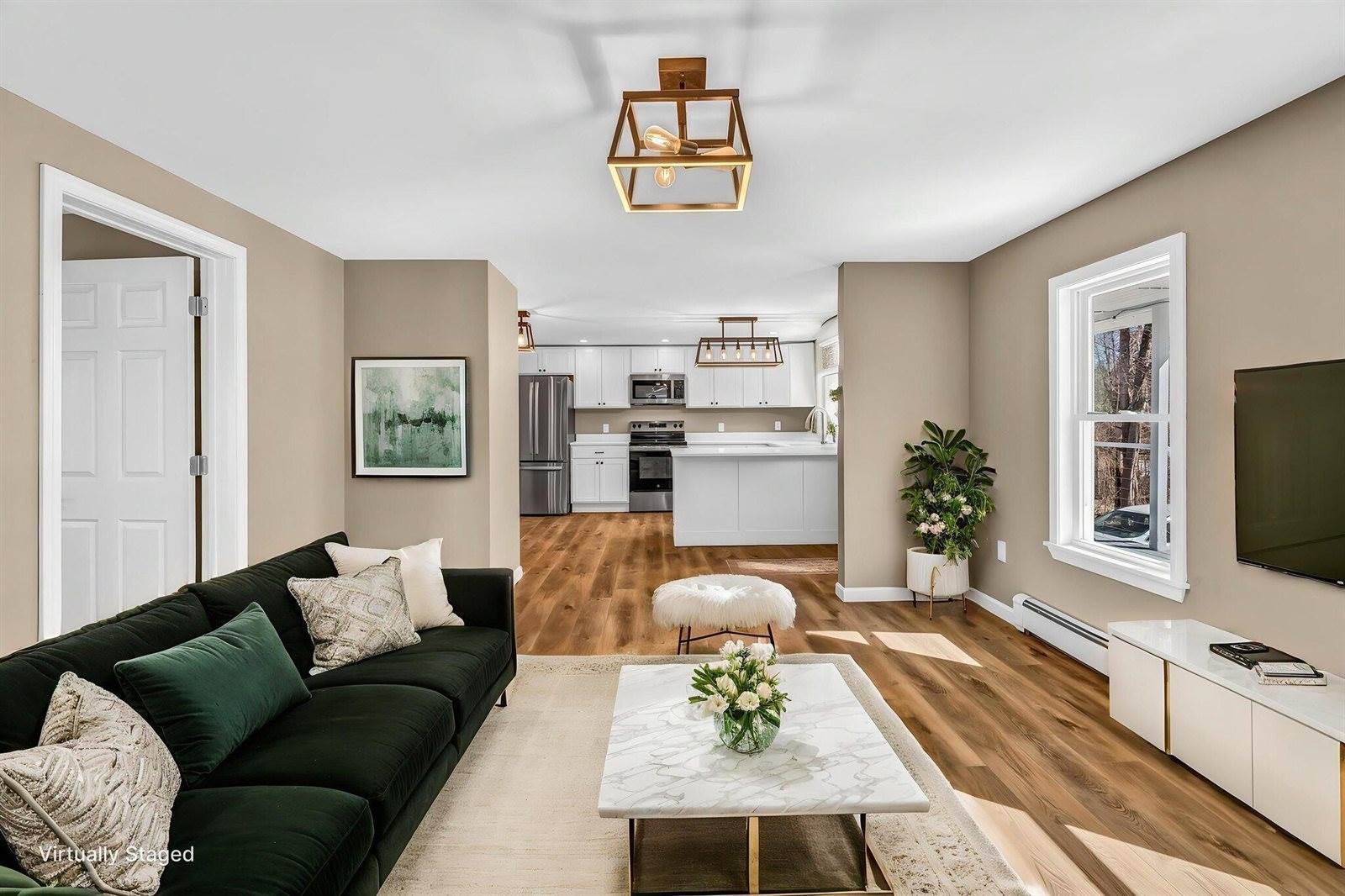 180 Lawrence Street, Dover-Foxcroft, ME 04426