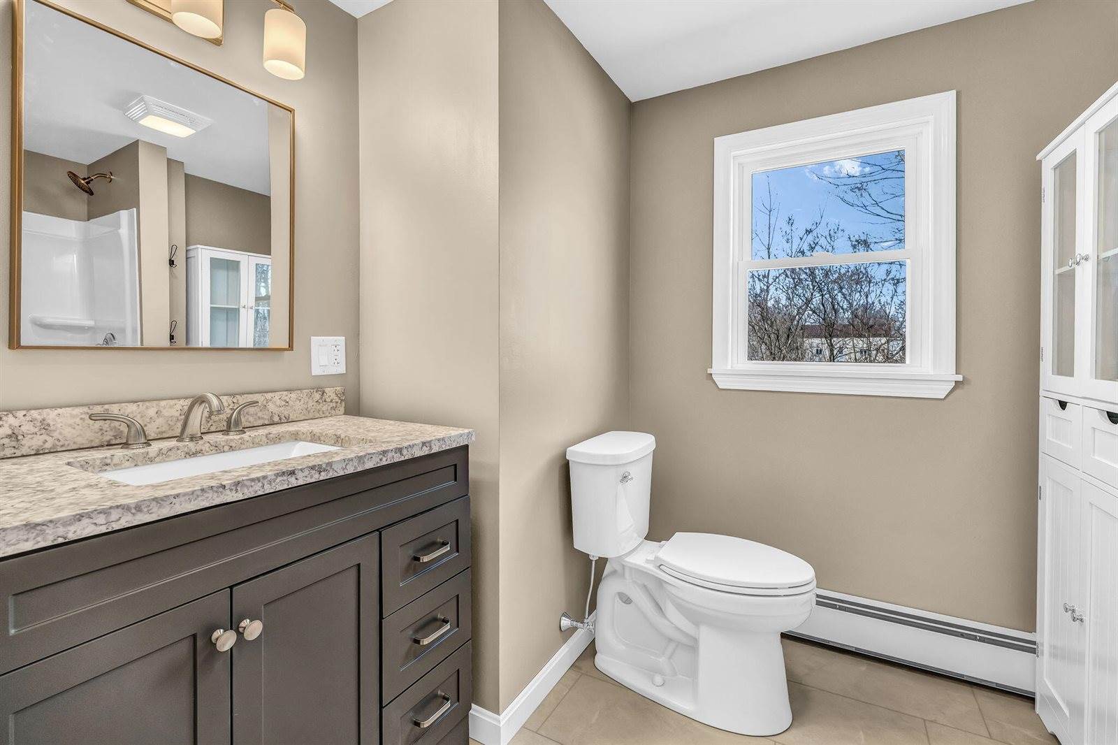 180 Lawrence Street, Dover-Foxcroft, ME 04426