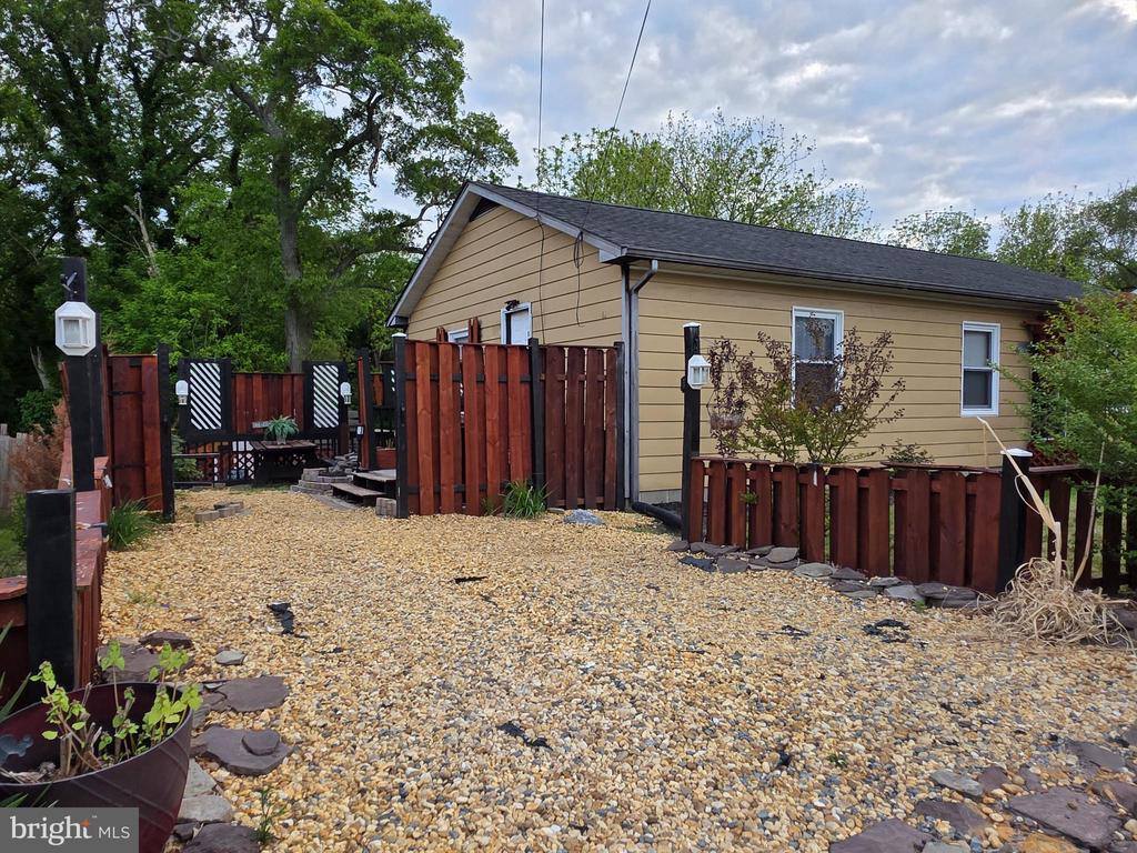 611 West 8TH Street, Laurel, DE 19956