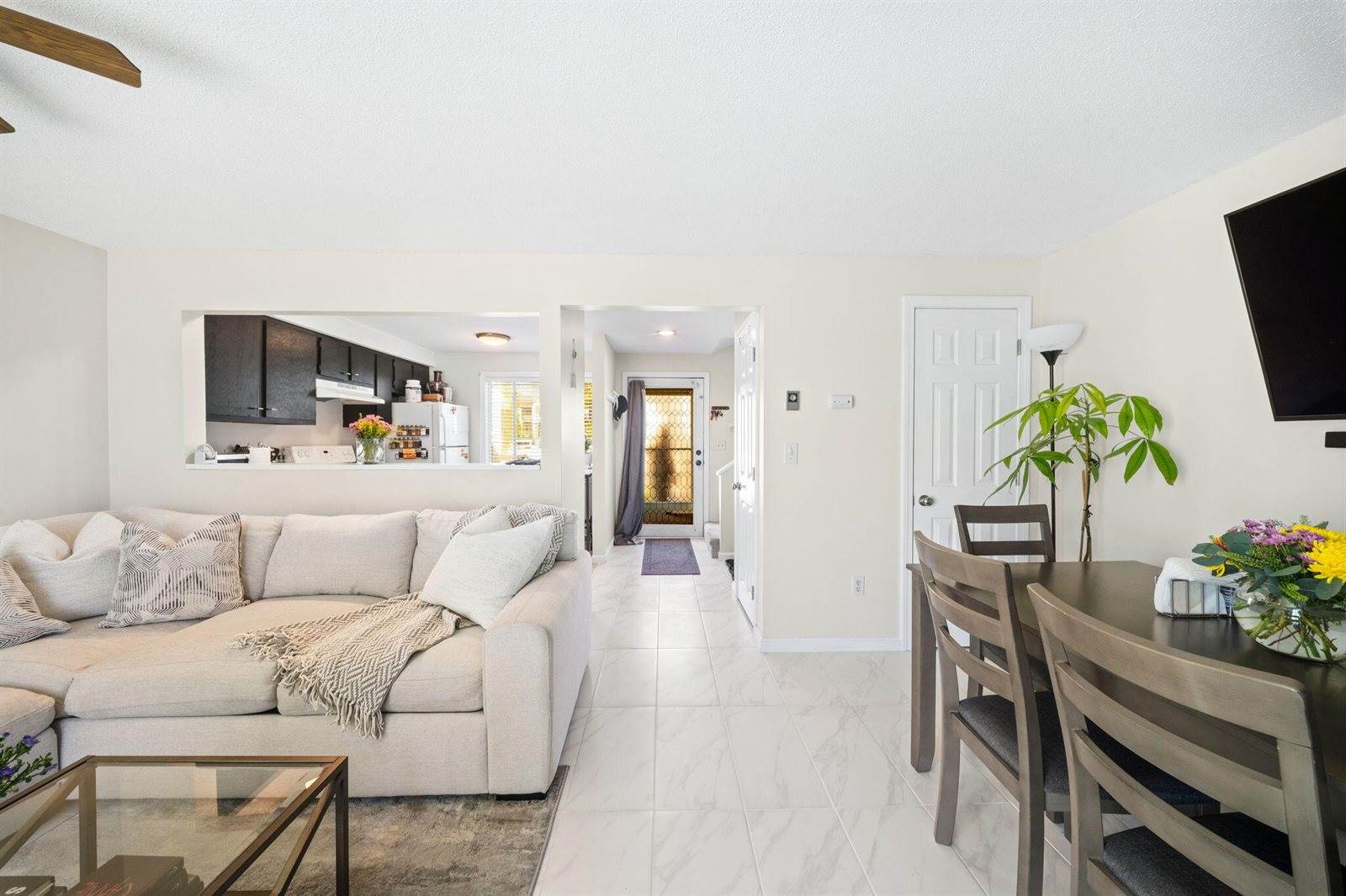 25 Lawrence Street, Westbrook, ME 04092