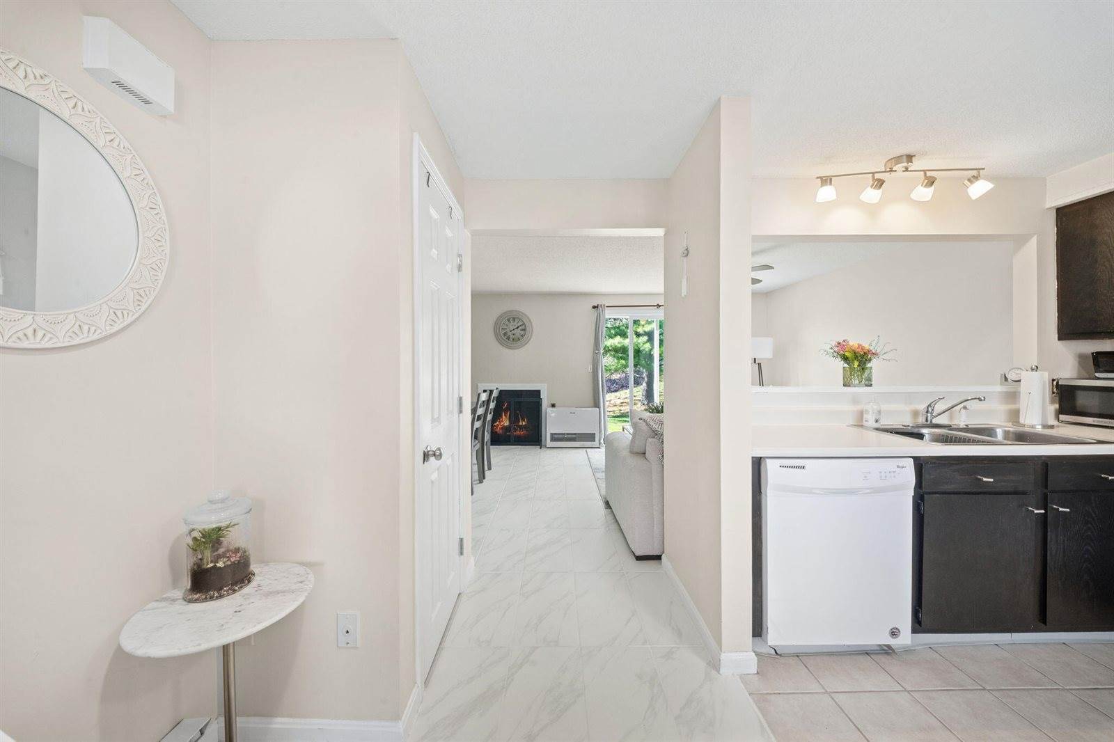 25 Lawrence Street, Westbrook, ME 04092