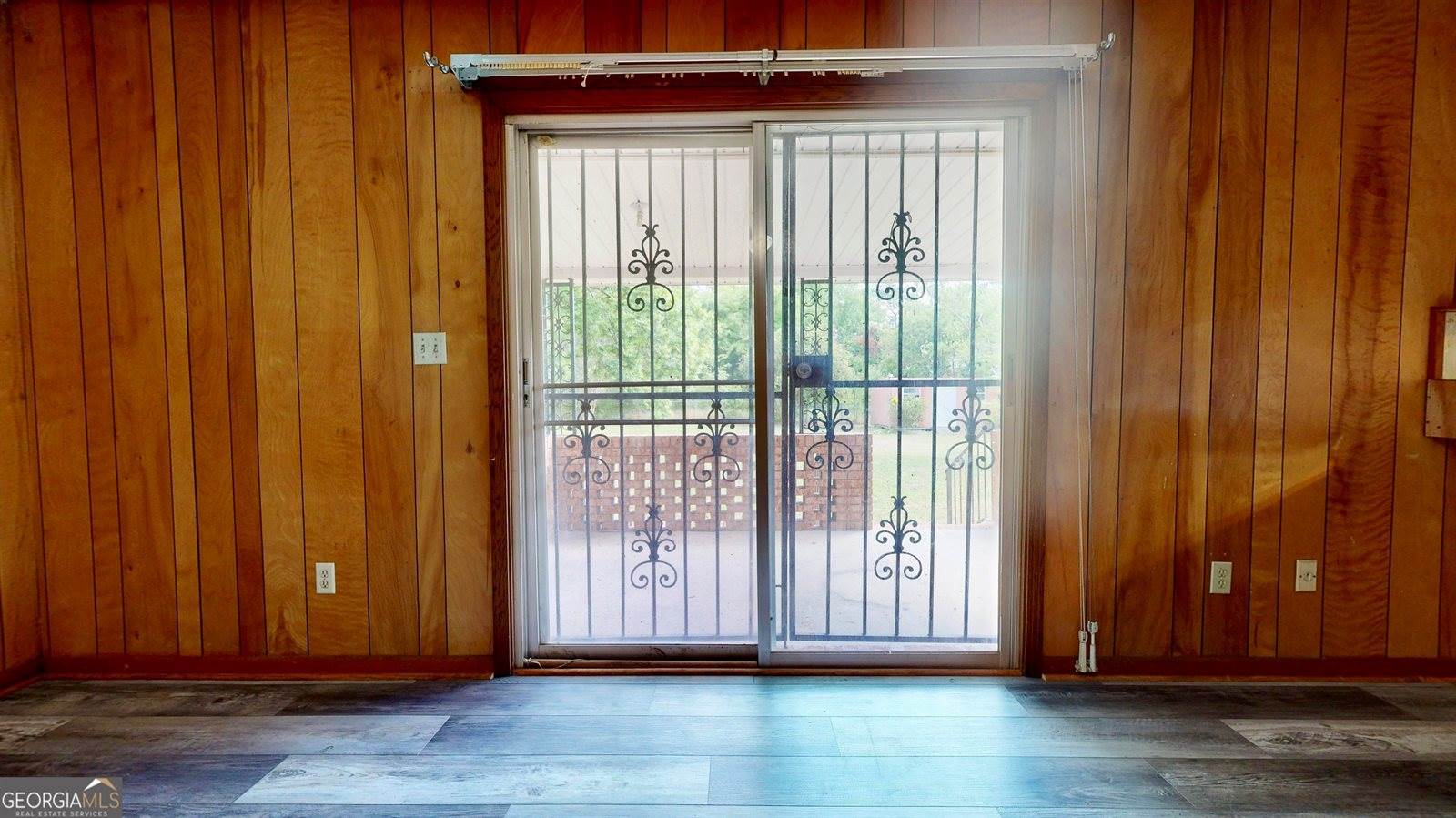 402 Pineview Drive, Waycross, GA 31501