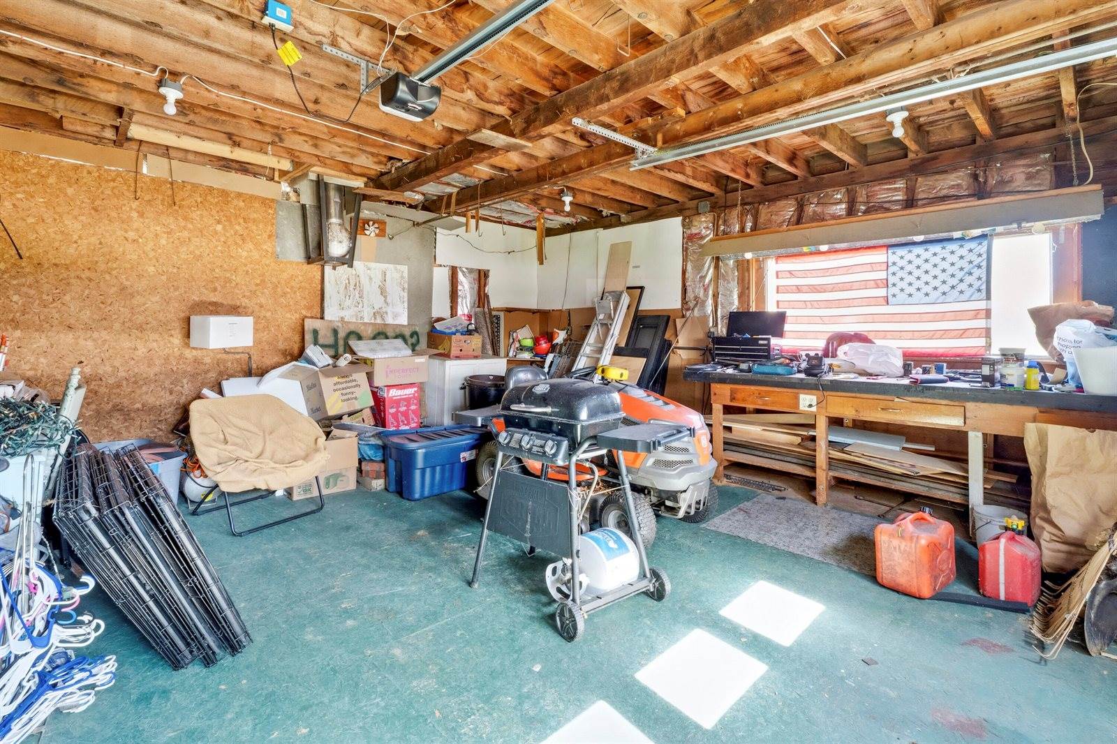 17 Grange Street, Dover-Foxcroft, ME 04426