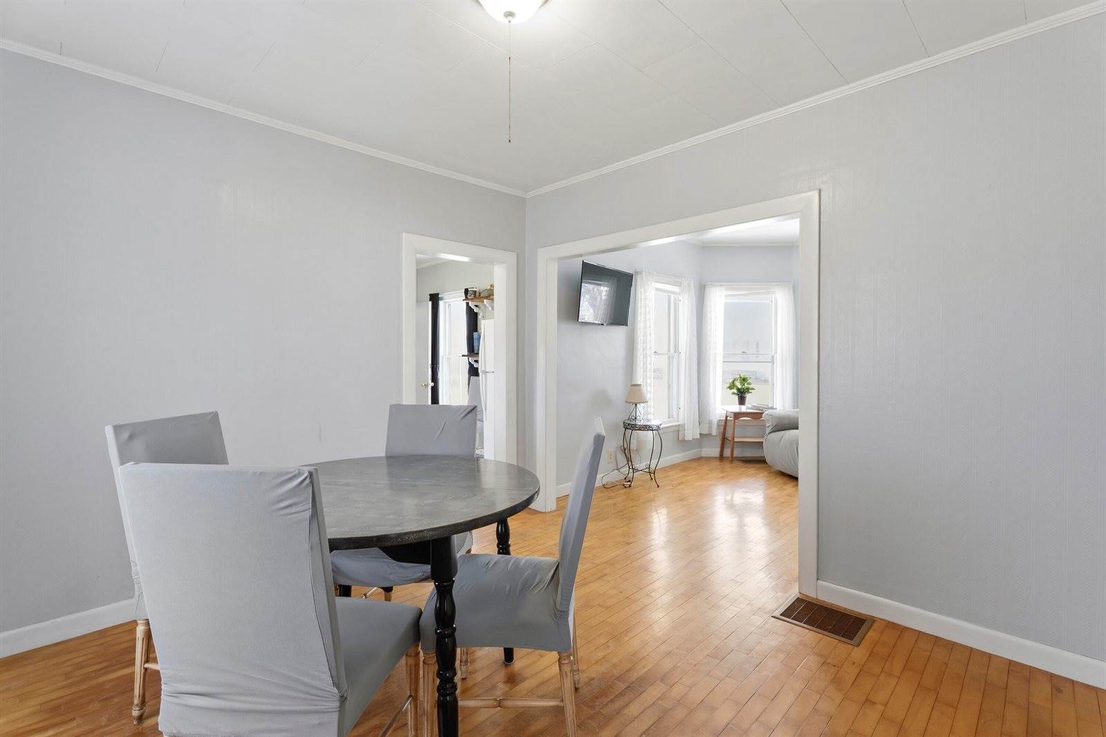 17 Grange Street, Dover-Foxcroft, ME 04426