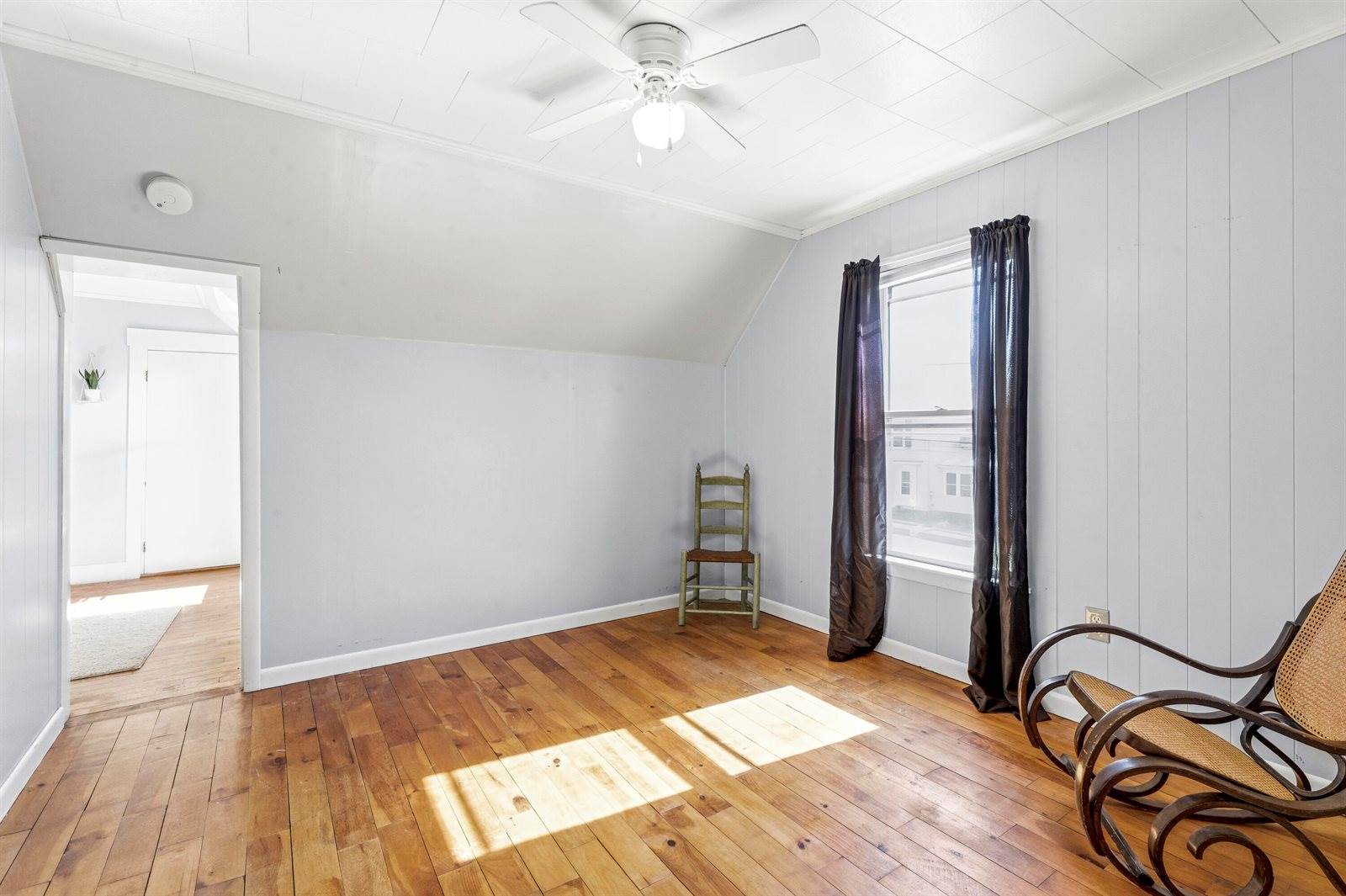 17 Grange Street, Dover-Foxcroft, ME 04426