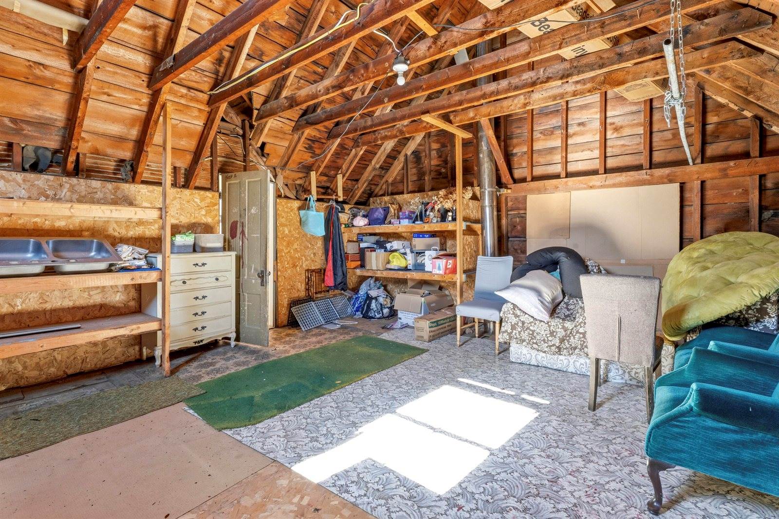 17 Grange Street, Dover-Foxcroft, ME 04426