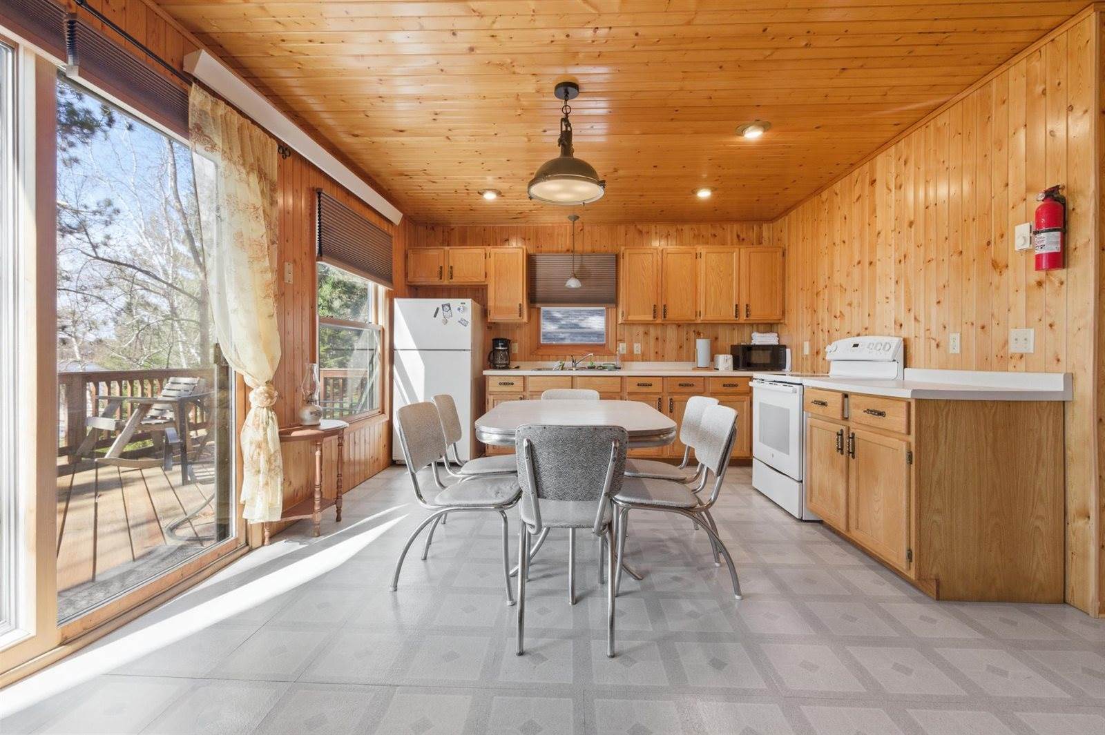 681 Wabedo Pass Road NE, Longville, MN 56655