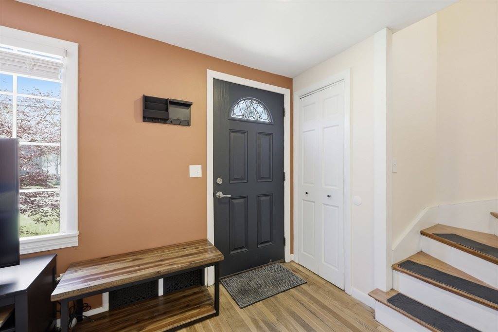 182 Ely Ave, West Springfield, MA 01089