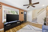 182 Ely Ave, West Springfield, MA 01089