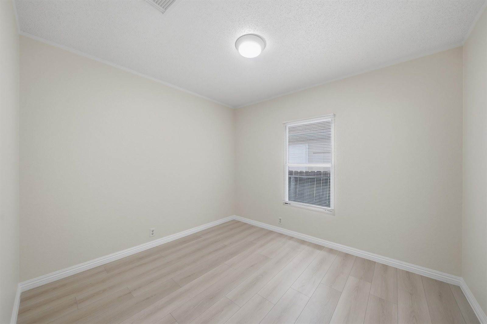 11730 Greenglen Drive, Houston, TX 77044