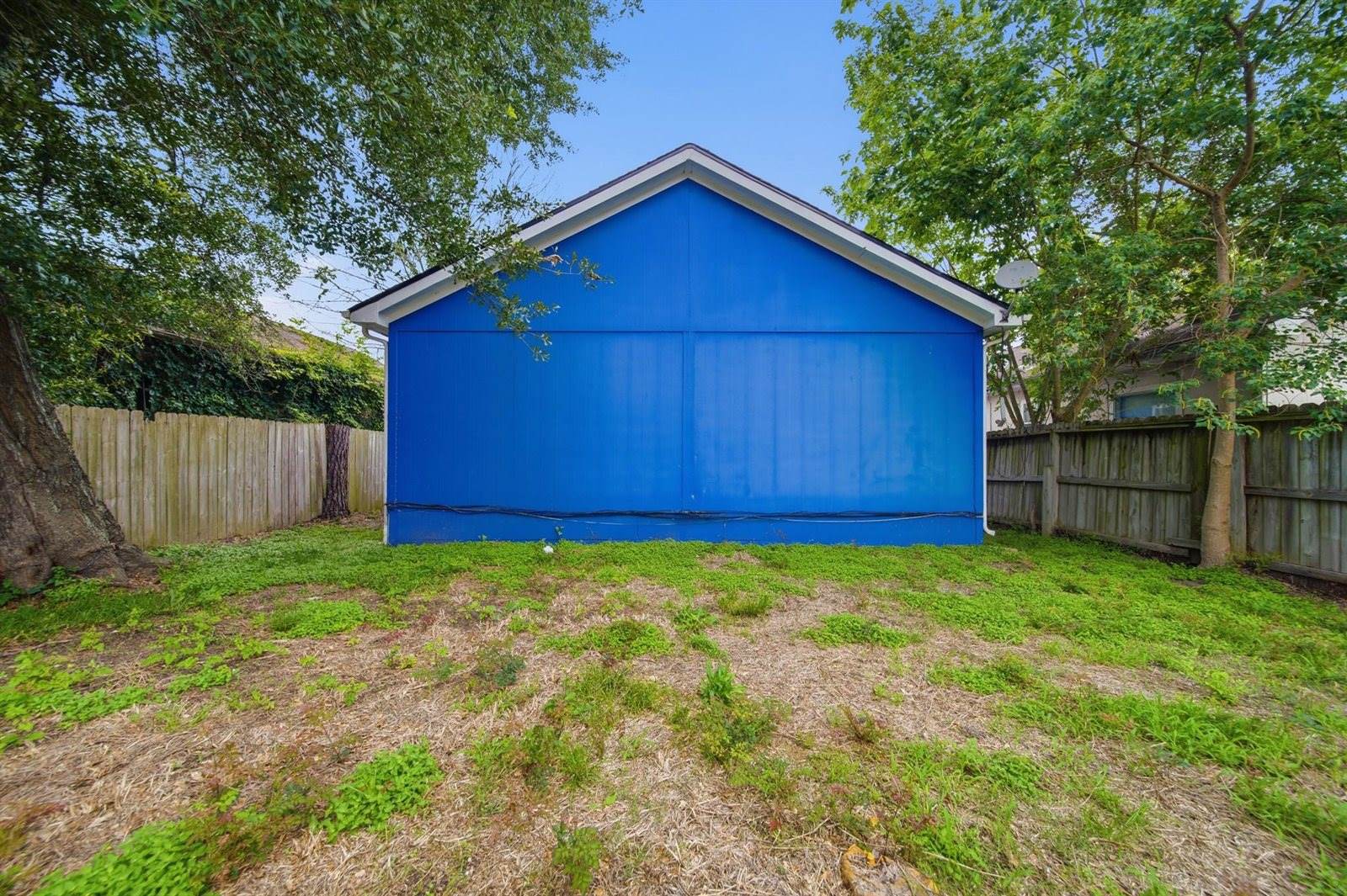 11730 Greenglen Drive, Houston, TX 77044