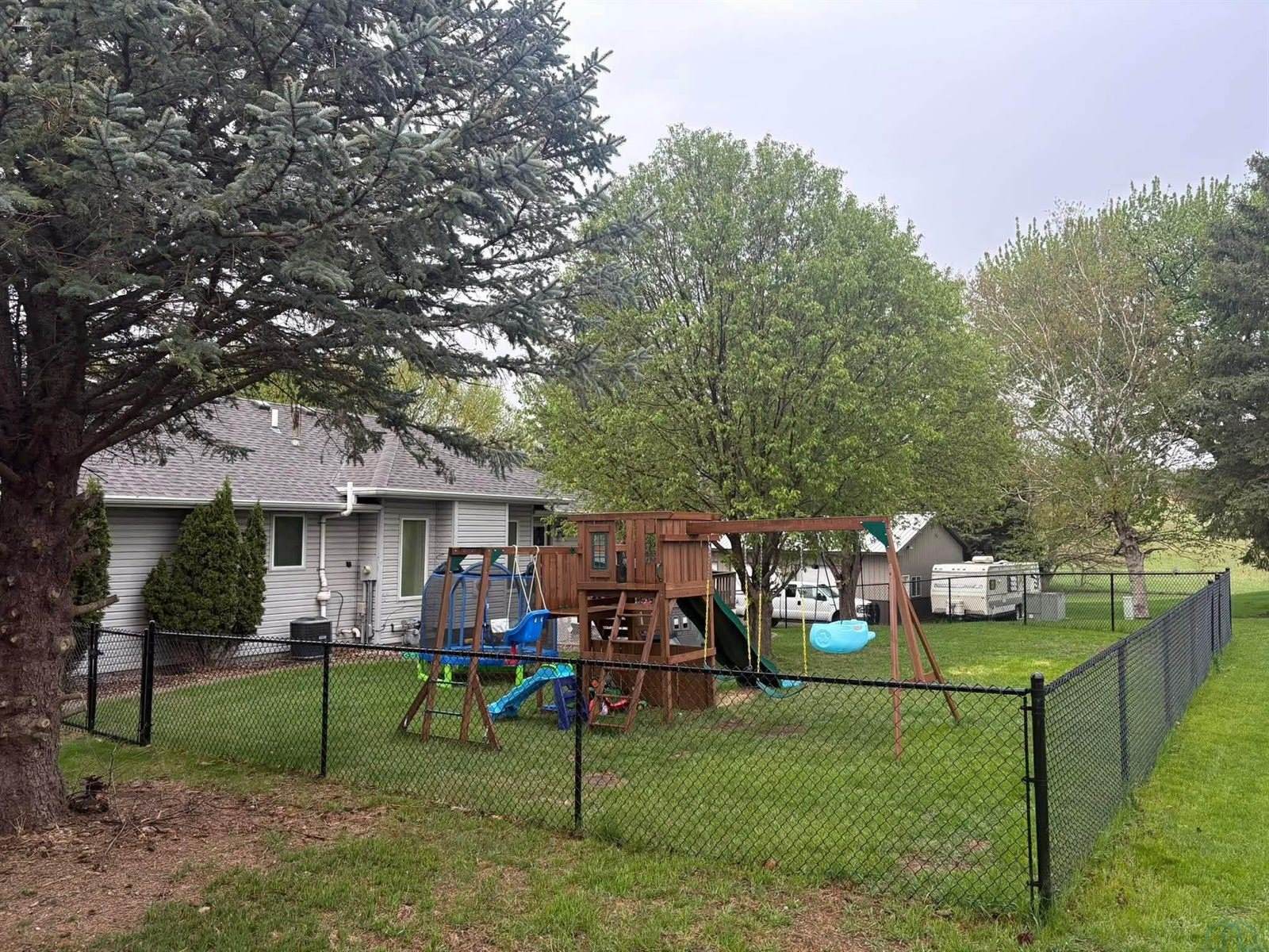 850 E Mill St.,, Akron, IA 51001