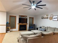 850 E Mill St.,, Akron, IA 51001
