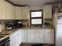 700 Main St., Akron, IA 51001