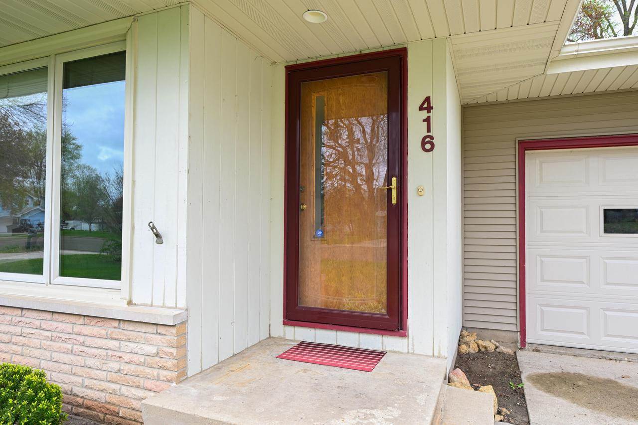 416 Woodland DRIVE, Whitewater, WI 53190