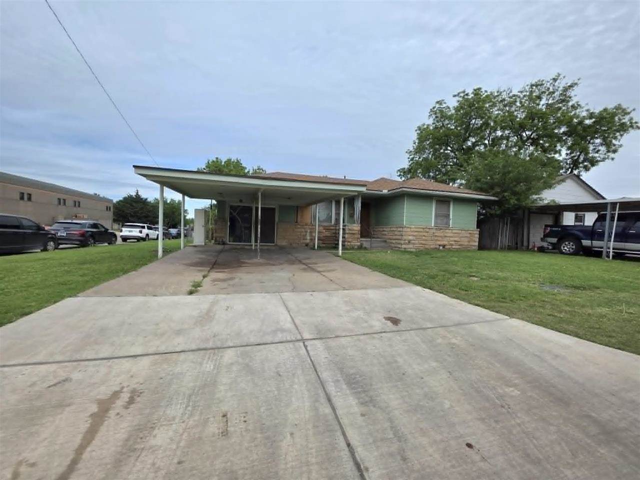 1317 NW Bessie Ave, Lawton, OK 73507