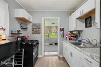 1098 Gilbert Street, Flint, MI 48532