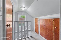 1098 Gilbert Street, Flint, MI 48532