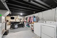 1098 Gilbert Street, Flint, MI 48532