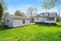 1098 Gilbert Street, Flint, MI 48532