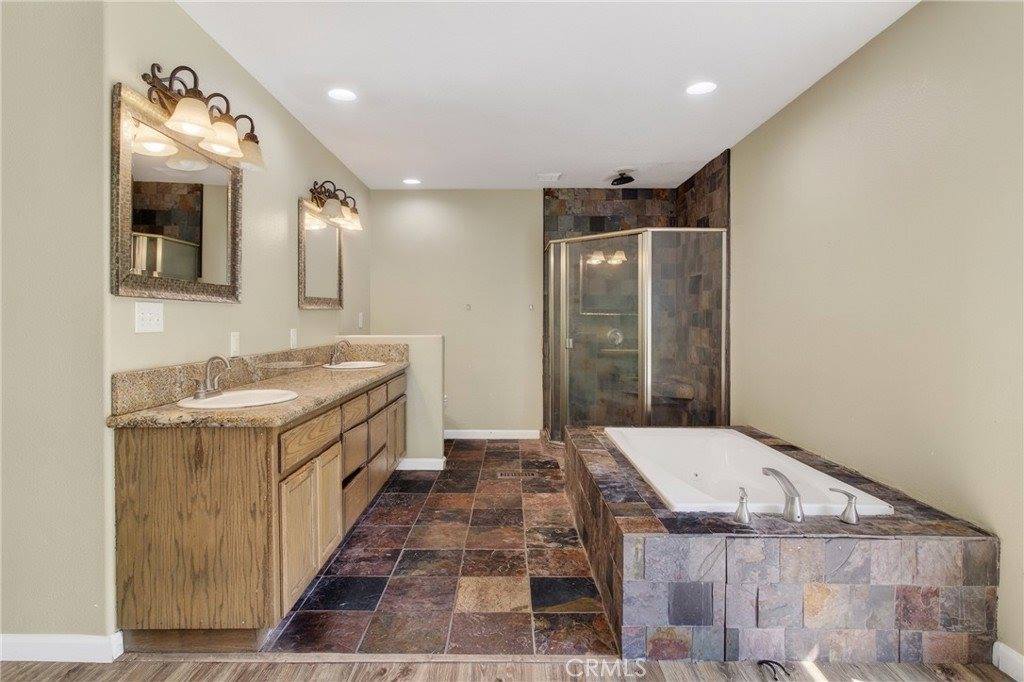 East Barnhart, Turlock, CA 95382
