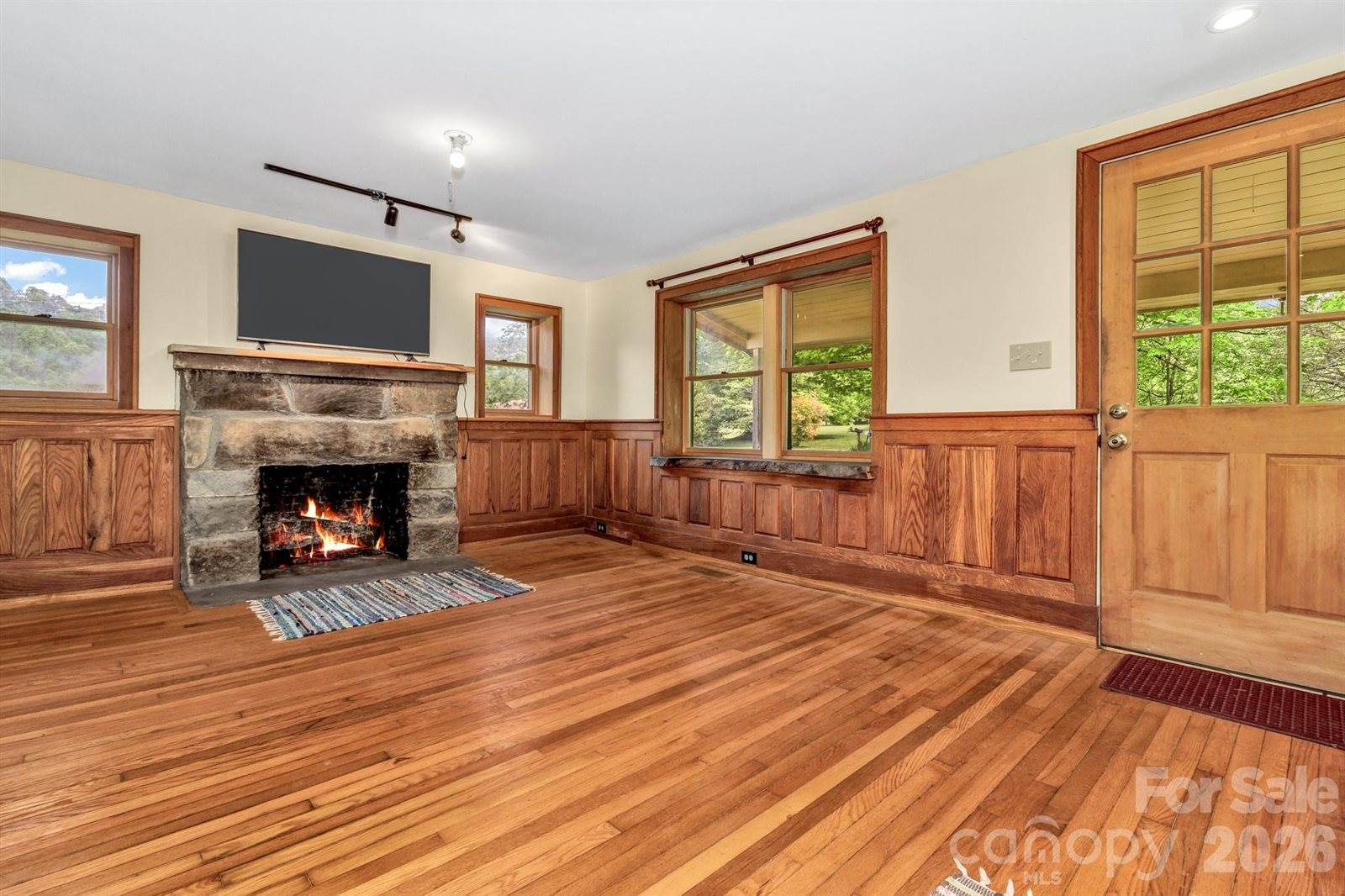 45 Sugar Cove Road, Weaverville, NC 28787