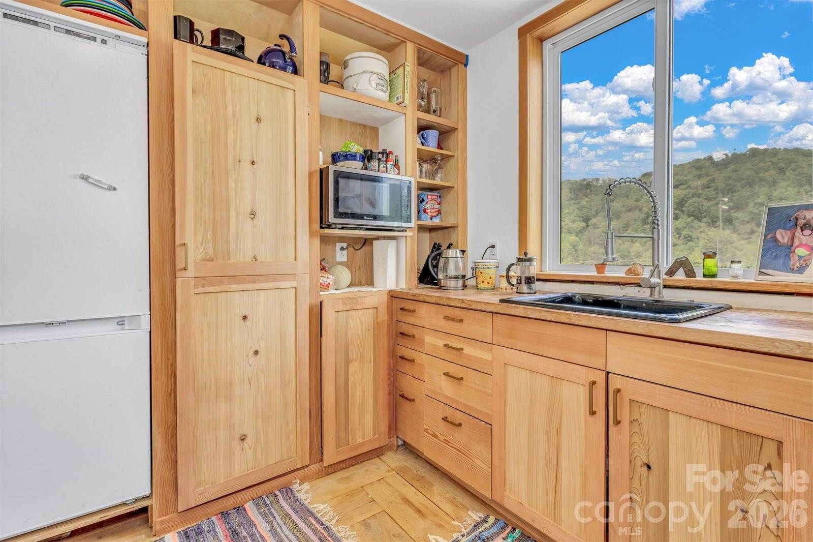 45 Sugar Cove Road, Weaverville, NC 28787