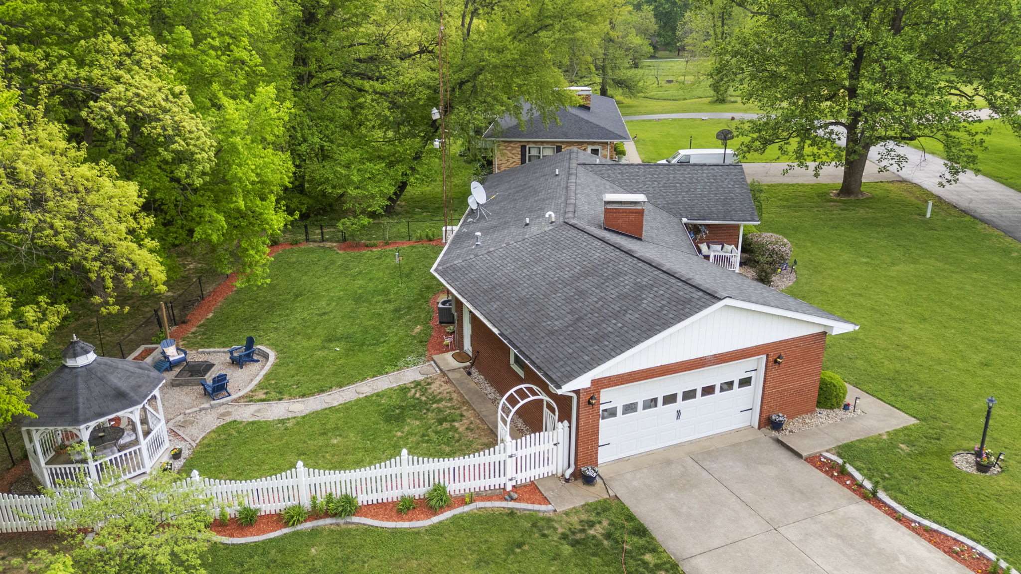 4910 N Orchard Place, West Terre Haute, IN 47885