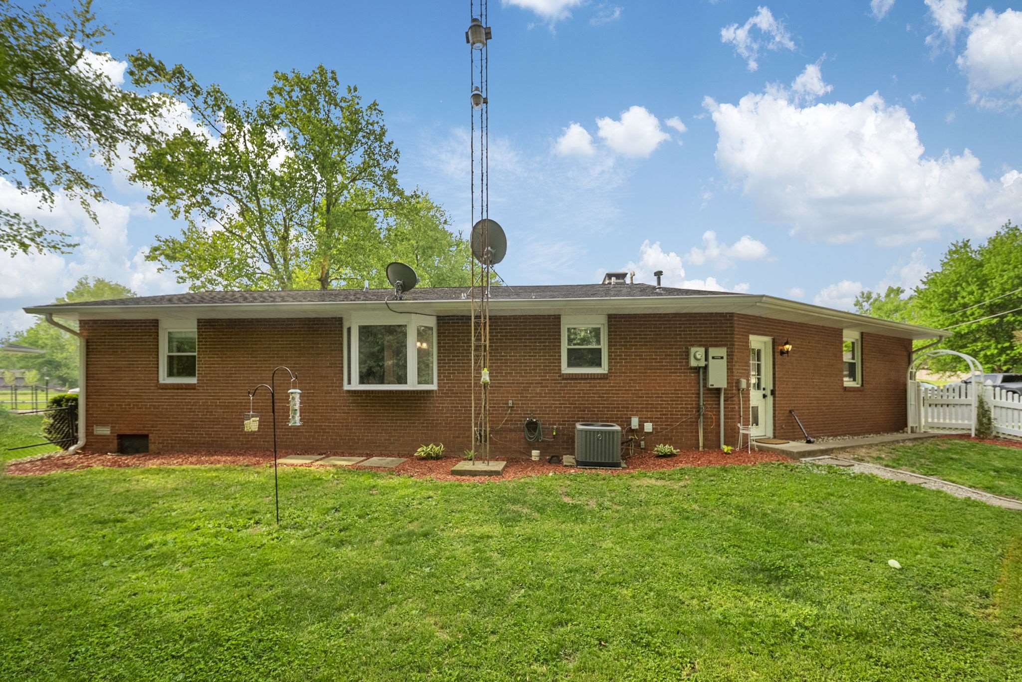 4910 N Orchard Place, West Terre Haute, IN 47885