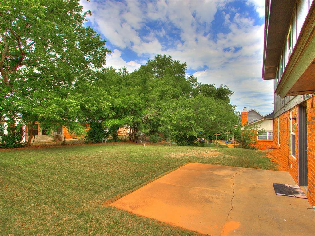 16 Tawana Drive, Shawnee, OK 74804