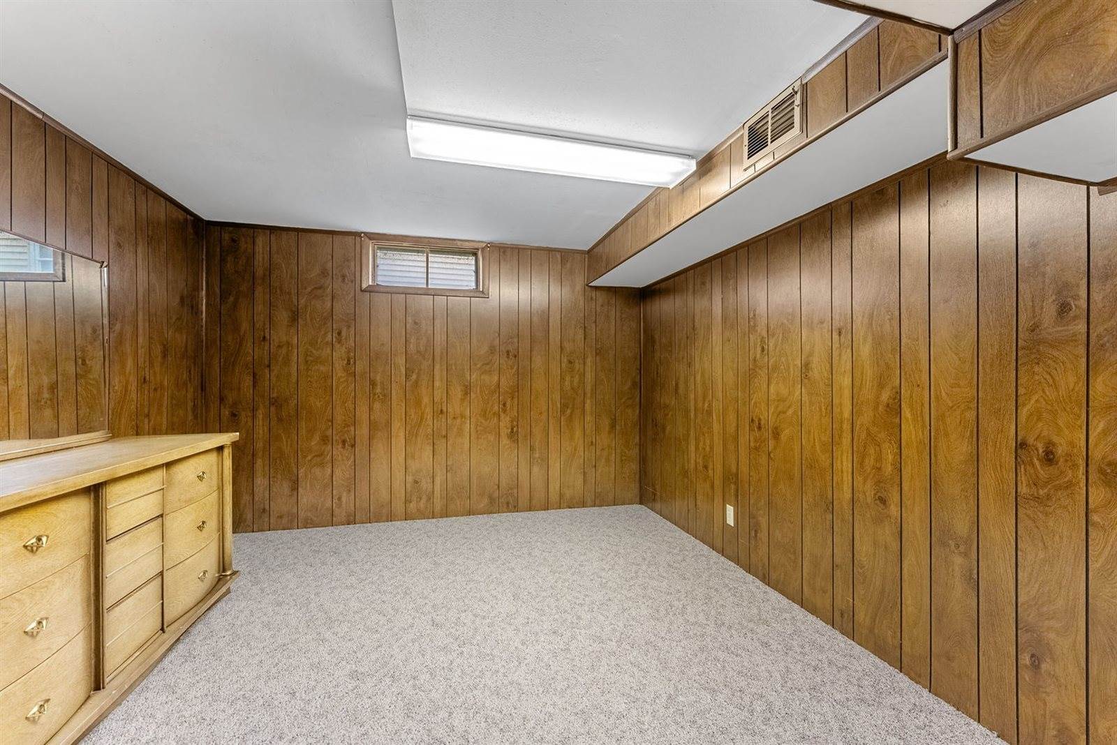 5110 Warren Street, Davenport, IA 52806