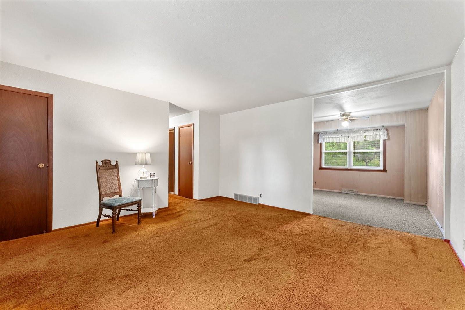5110 Warren Street, Davenport, IA 52806