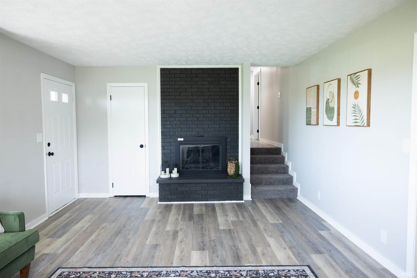 908 W Maple Drive, Knightstown, IN 46148