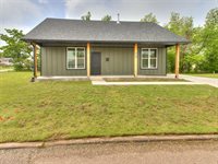 605 West Franklin Street, Shawnee, OK 74804