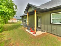 605 West Franklin Street, Shawnee, OK 74804
