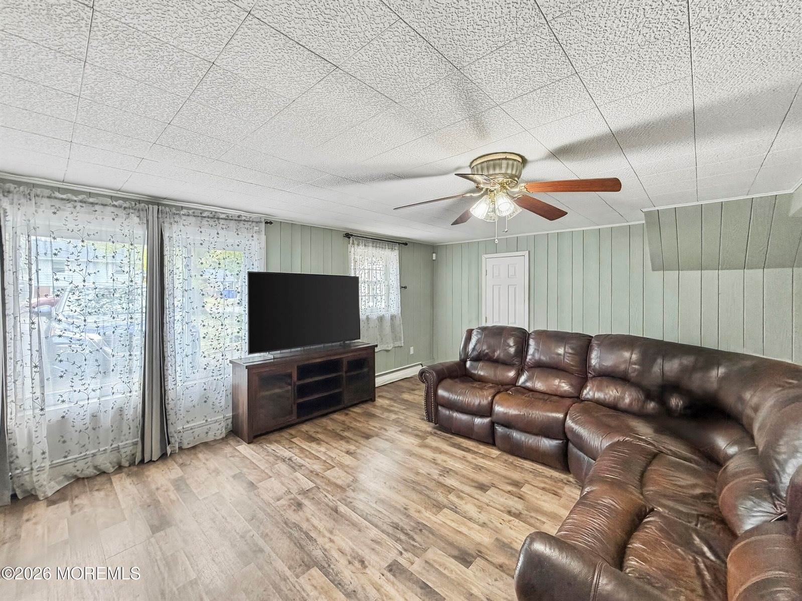 515 Hollywood Avenue, Toms River, NJ 08753