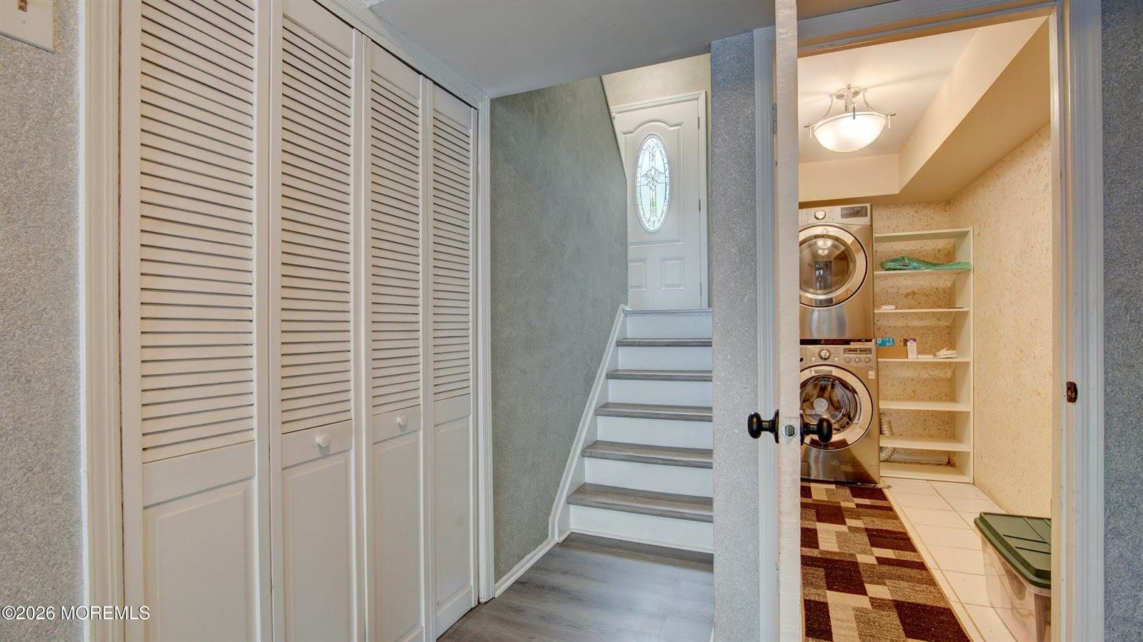 2 Lone Star Lane, Manalapan, NJ 07726