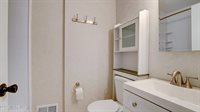 2 Lone Star Lane, Manalapan, NJ 07726