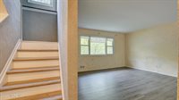 2 Lone Star Lane, Manalapan, NJ 07726