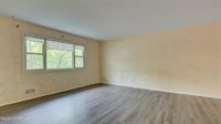 2 Lone Star Lane, Manalapan, NJ 07726
