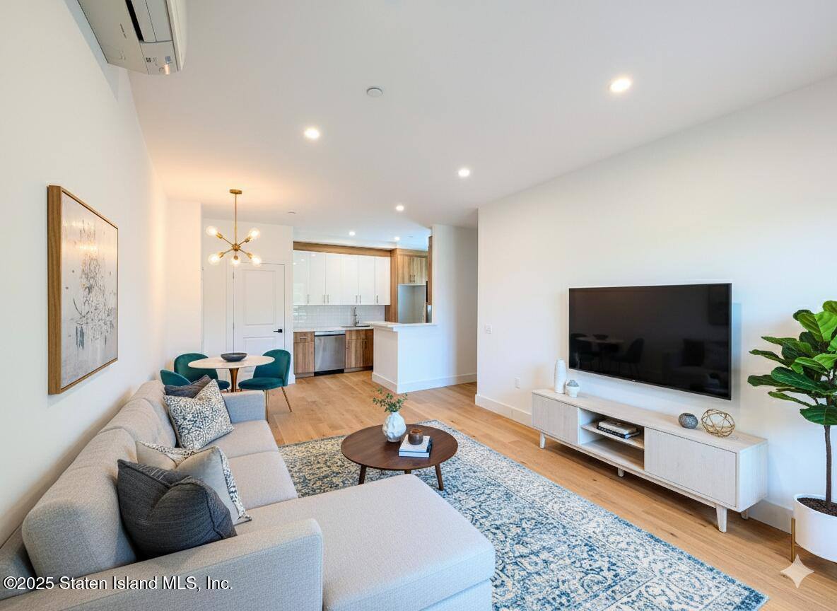 3865 Amboy Road, #3d, Staten Island, NY 10308