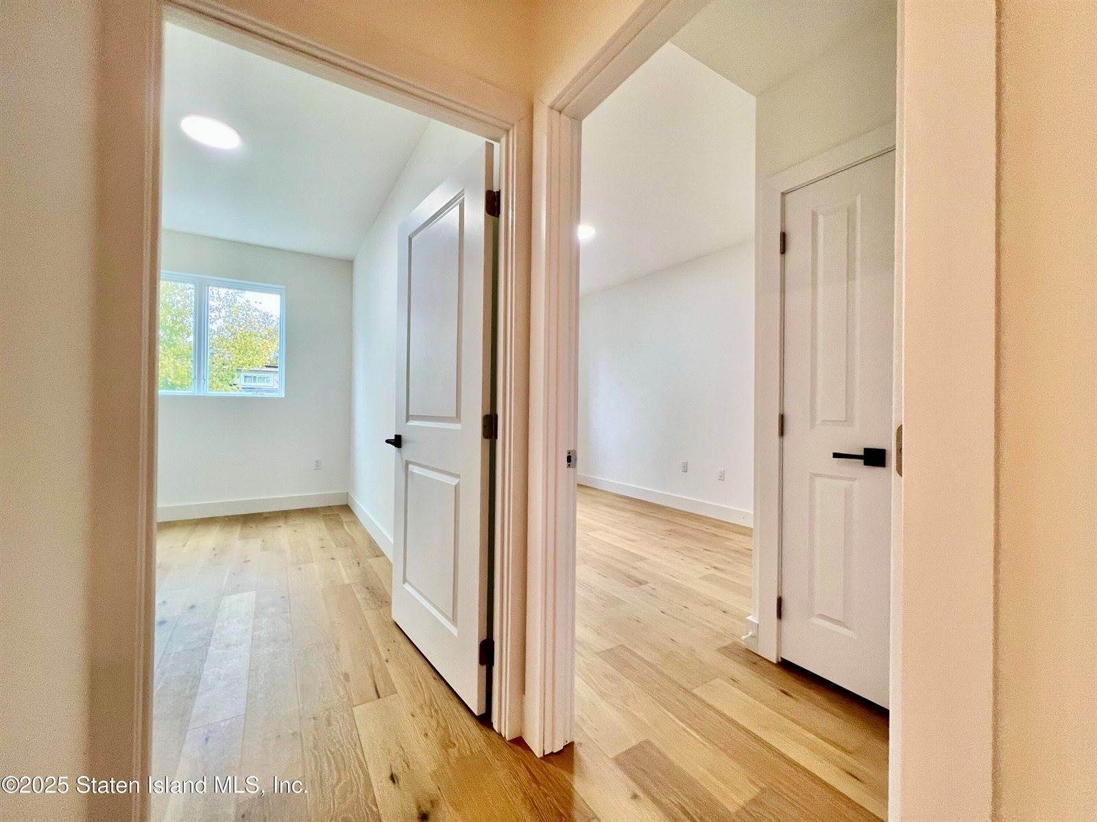 3865 Amboy Road, #3d, Staten Island, NY 10308